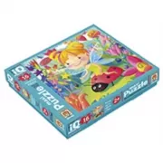 Фея на лугу